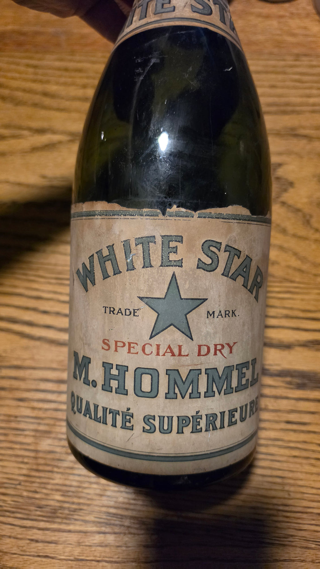 H Hommel Champagne