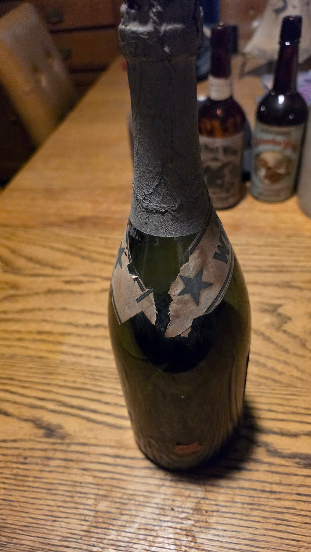 H Hommel Champagne