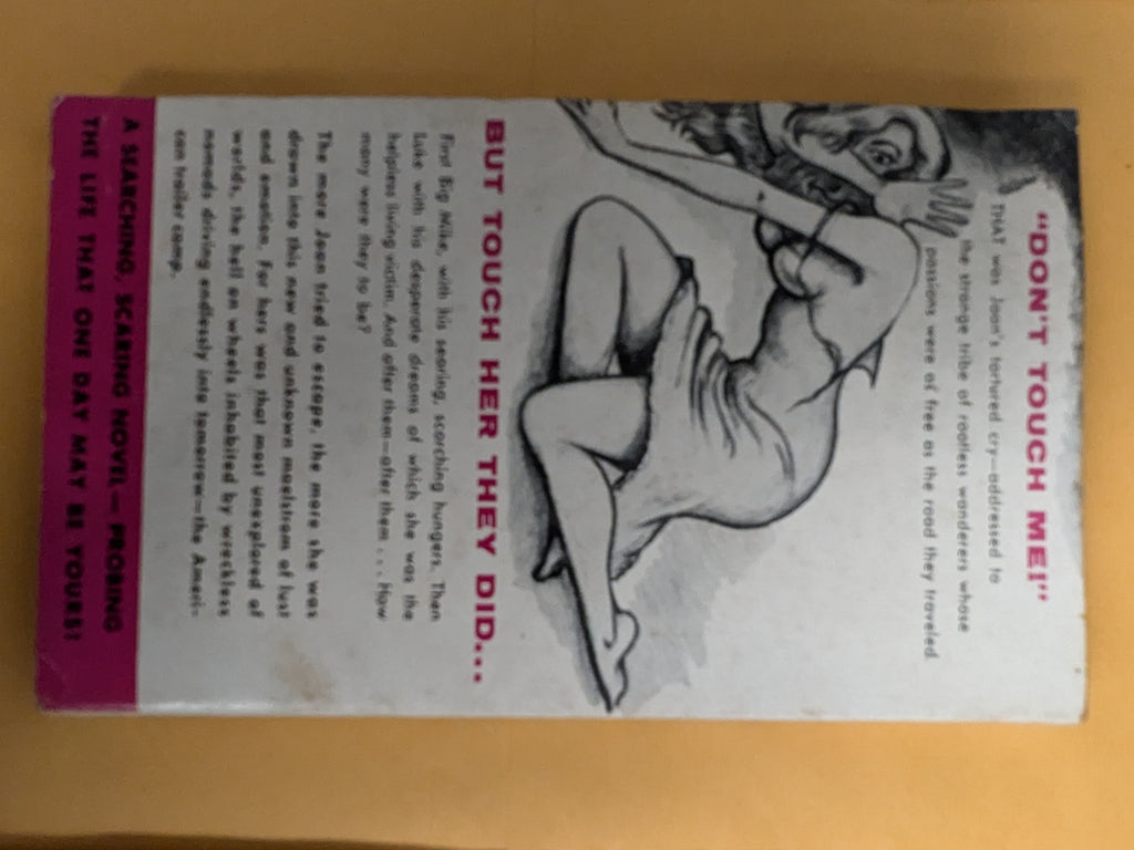 Beacon Books B153 Trailer Tramp by Orrie Hitt, 1957 VG + Cond